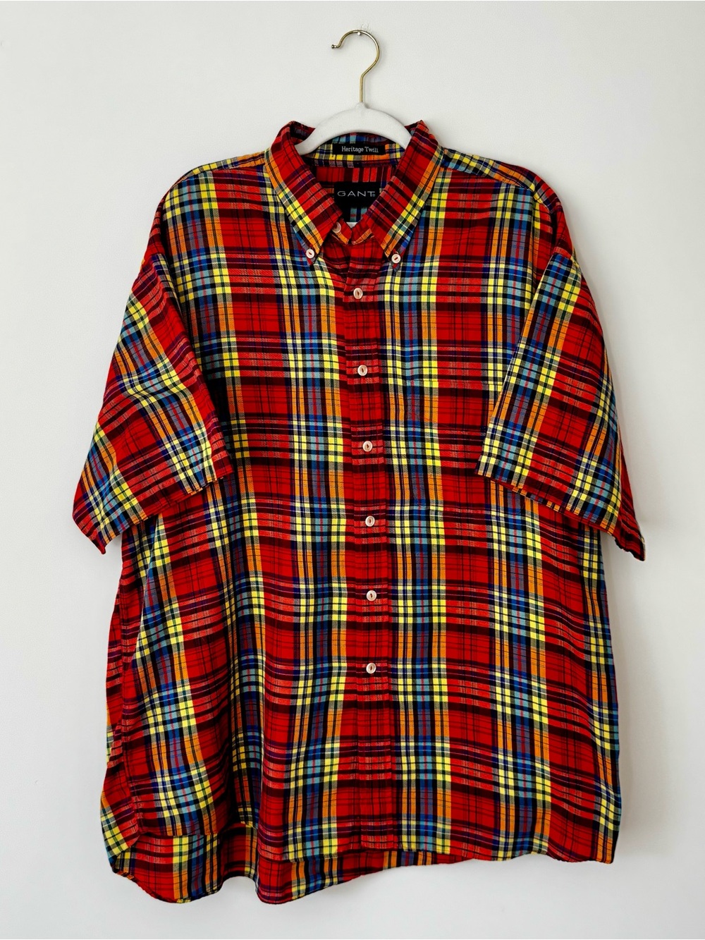 Gant Heritage Twill Plaid Short Sleeve Button Down Shirt, Red Multi – Size XL